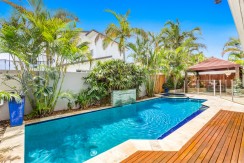 15 Narrabeen pool