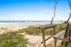 Beach seat