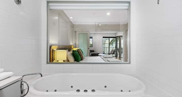 Master bath 2