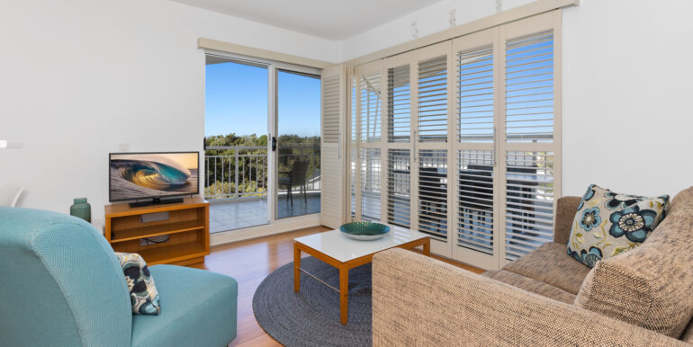 022_Open2view_ID703689-6326-27_9_Gunnamatta_Drive__Kingscliff